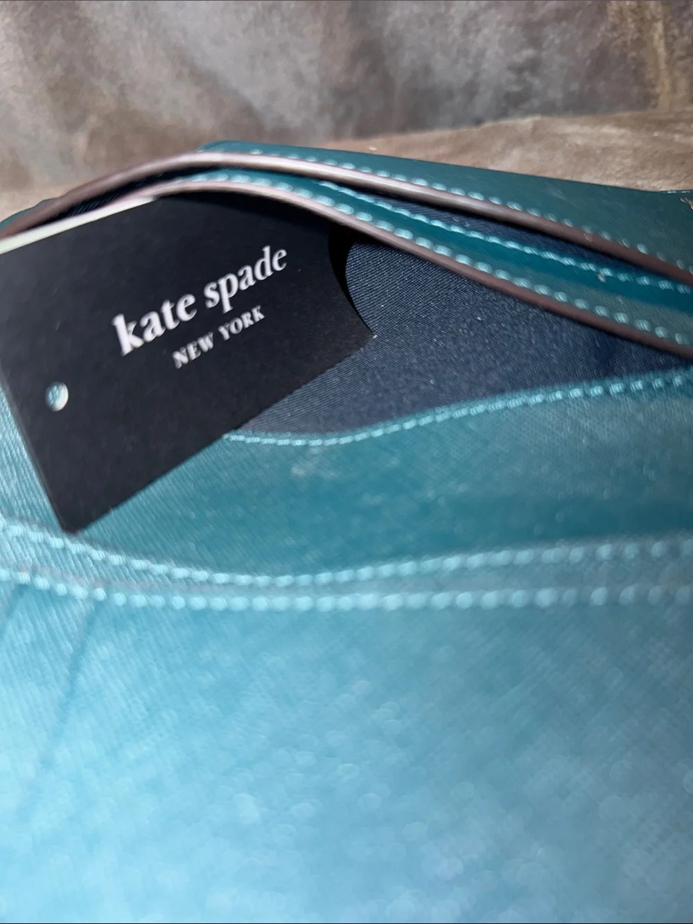 Kate Spade saffiano leather slim Bifold Wallet Morgan